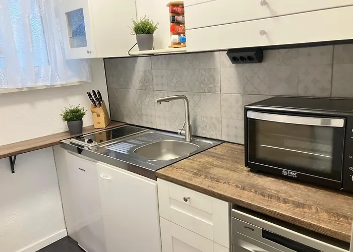 Apartmán Gemuetliche Ankerplatz Mit Eingezaeuntem Garten Sehestedt (Lower-Saxony)